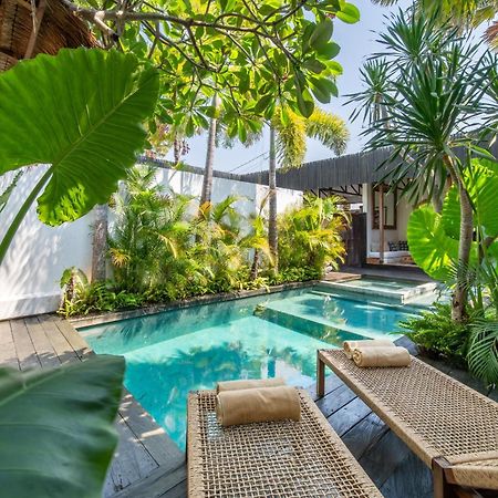 Villa Yogi Surf 2 Canggu Exterior foto